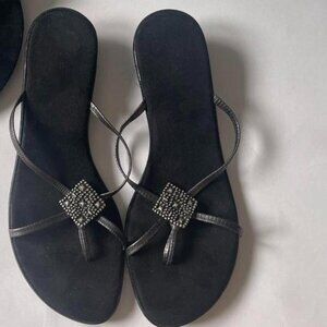 Brand New - Black Thong-Style Wedge Sandals from Aerosoles, Size 6